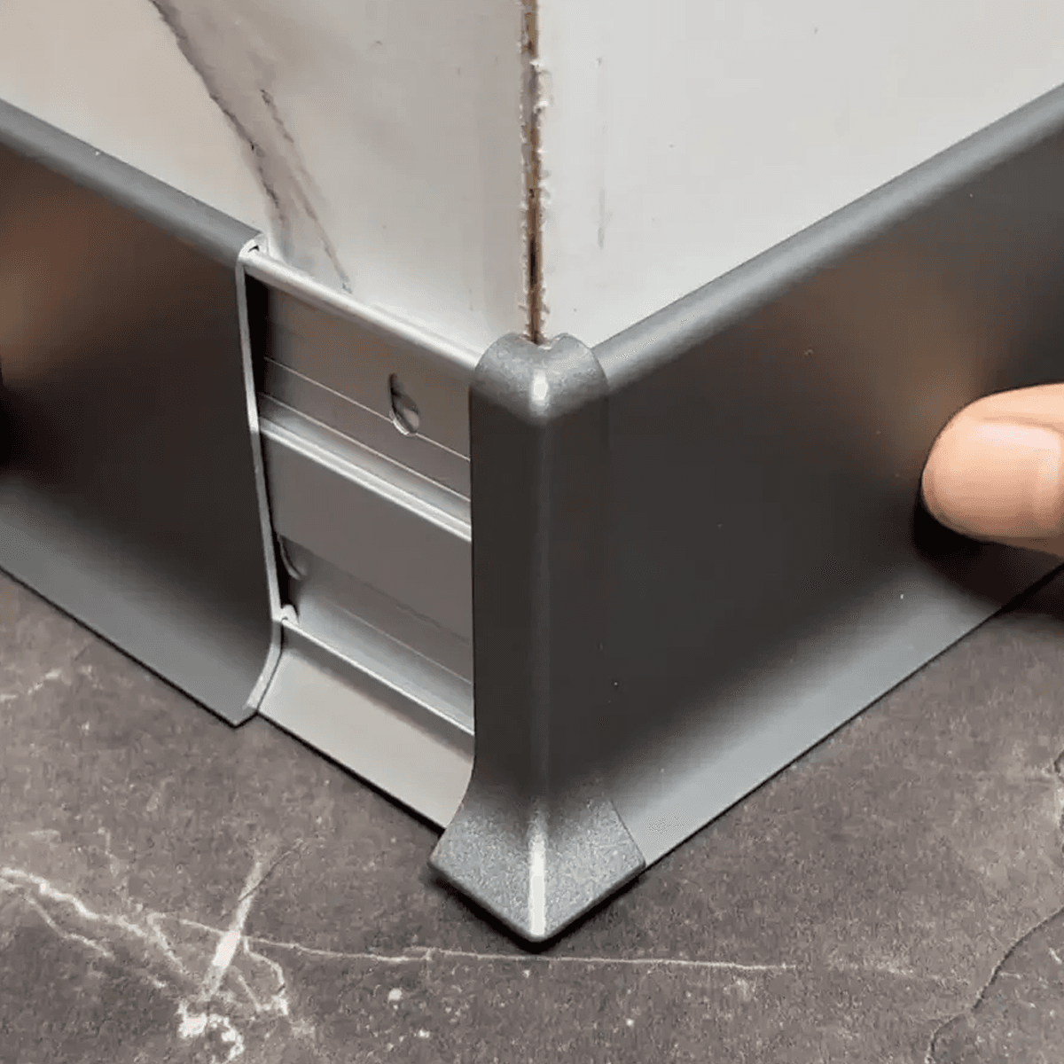 Skirting Board, Model BK-0B29BE74